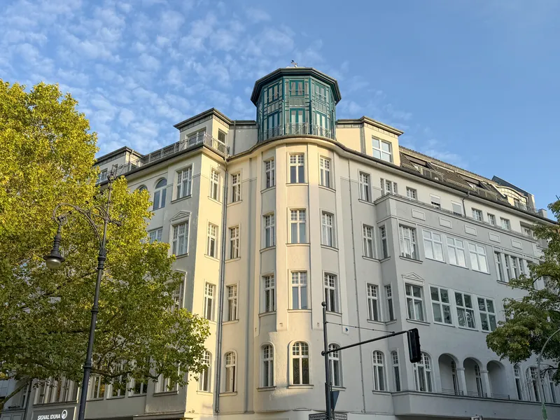Stilvolles Wohnen im sanierten Altbau                                am Kurfürstendamm — photo 1